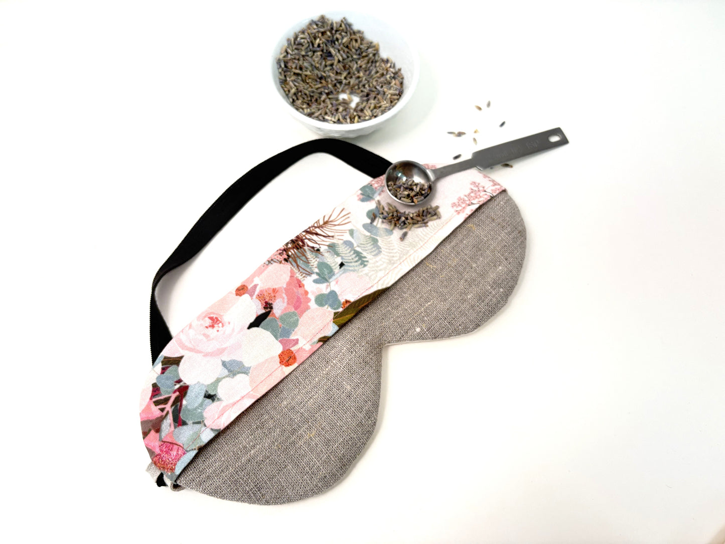 Sleep Mask With Lavender flowers Buds